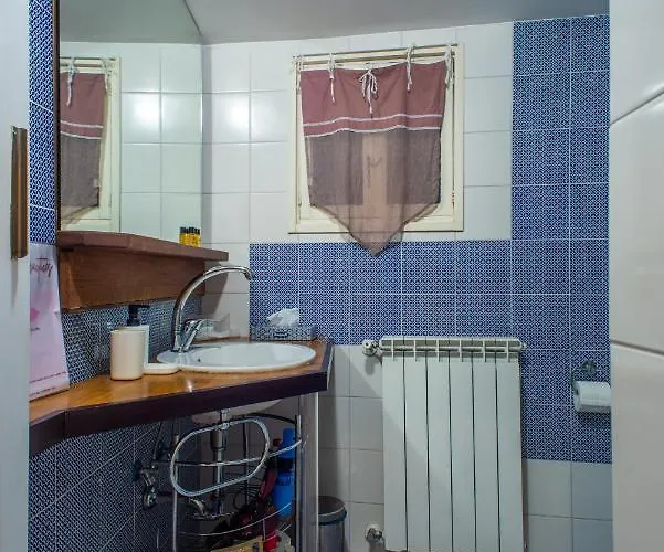 Konukevi Intra' Residenza In Trastevere