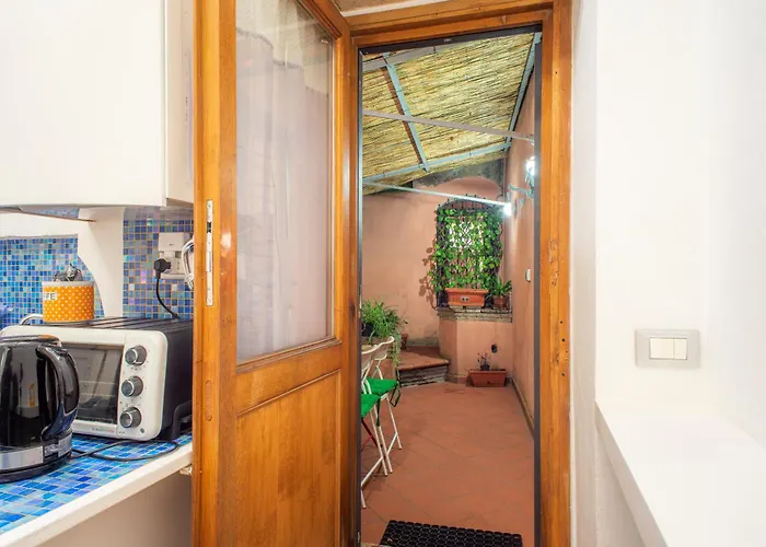Konukevi Intra' Residenza In Trastevere 4*