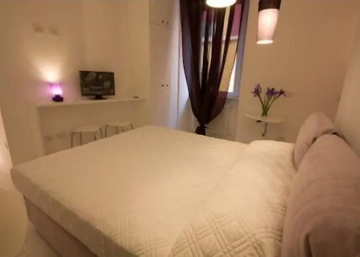 Intra' Residenza In Trastevere Konukevi